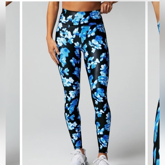 Fabletics Anywhere Motion 365+ Highwaisted Leggings Woman’s Size Small - Picture 3 of 17